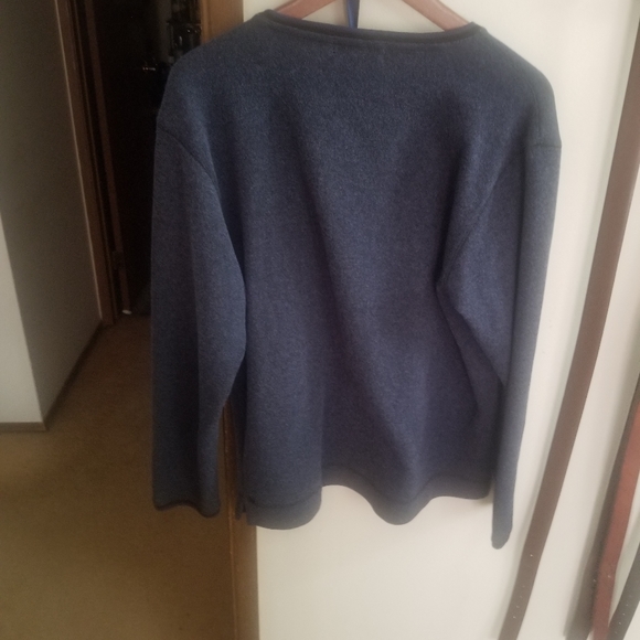 Qr2 sweater medium - Picture 2 of 8